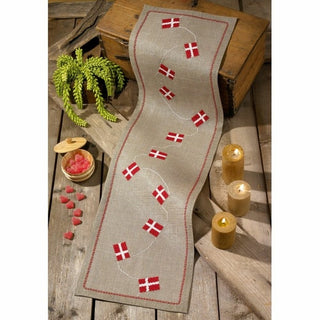 Chemin de table Drapeaux 68-1102 Permin of copenhagen