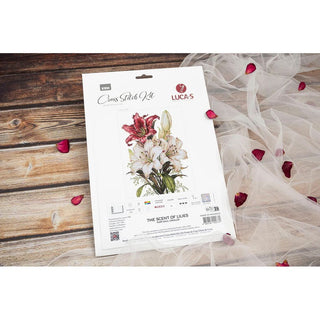 Luca-S B7054  Le parfum des lys
