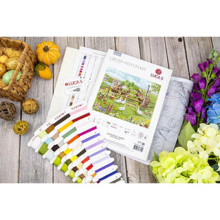 Luca-S BU5087 Donkey Courtyard