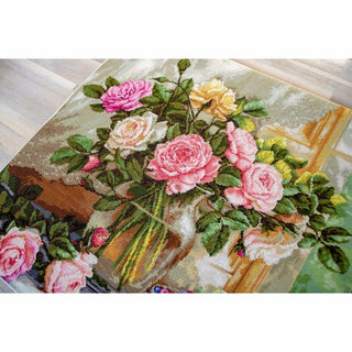 Bouquet de roses et myrtilles B588 Luca-S