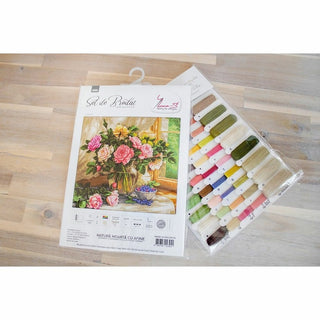 Bouquet de roses et myrtilles B588 Luca-S
