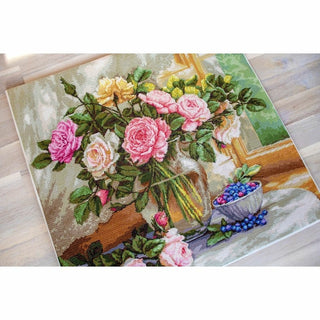 Bouquet de roses et myrtilles B588 Luca-S
