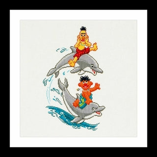 Thea Gouverneur 765 Aida Muppets show Dauphins